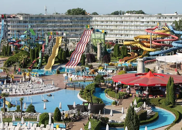 Aqua Nevis Hotel & Aqua Park